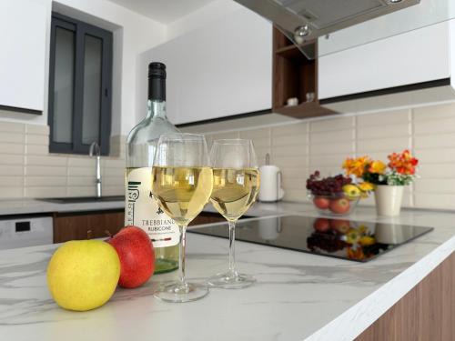 Mellieha Apartment | Bright and Inviting Apartment with Ocean View in Mellieha