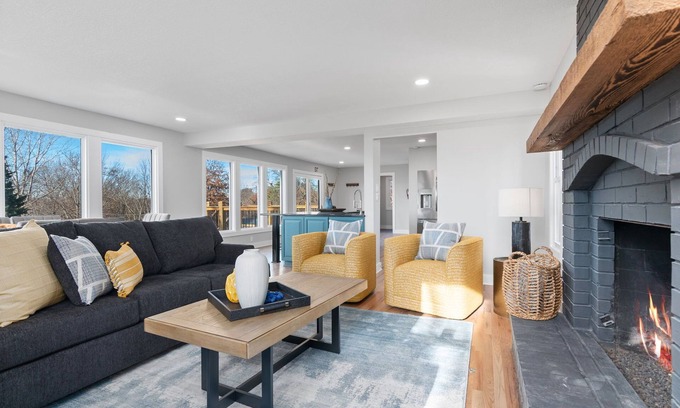 Independence House | Inviting Retreat in Independence: Pet & Child Friendly Stay