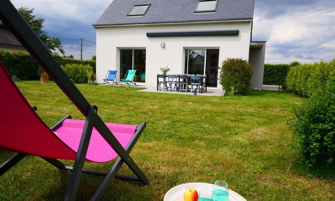Plougoumelen House | Modern Retreat with Garden, Ocean View & Spa Amenities