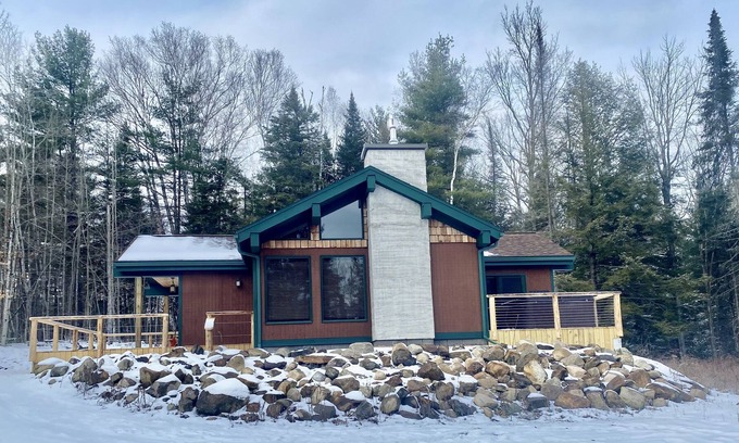 North Creek Cabin | Private Adirondack Cabin with Spa and Fireplace Awaits You!