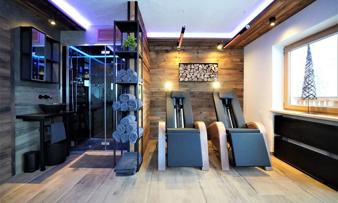 Ehrwald Apartment | Experience New Apart at Zugspitze: Spa, Hot Tub & More