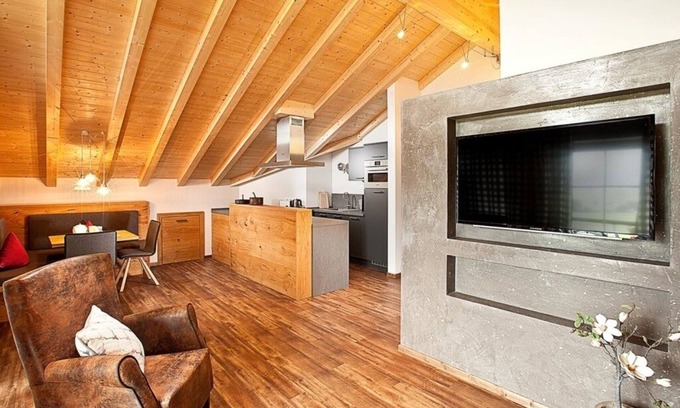Bolsterlang Apartment | Experience "adlerHORST" at Alpenhaus Steiner Ski Access