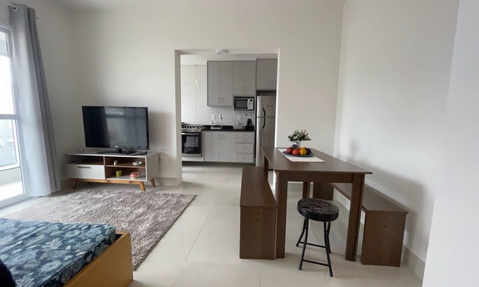 Aparecida Apartment | Beachside Retreat: Top-Rated Apartment with Ocean Views