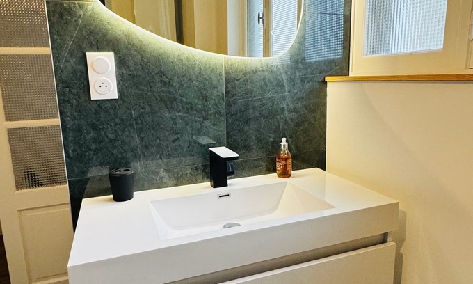 Epernay Apartment | New apartment - Downtown Epernay, 2 minutes from Avenue de Champagne