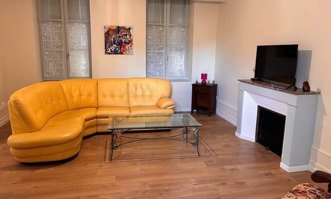 Ecueille Apartment | New apartment in Ecueillé center with 3 bedrooms