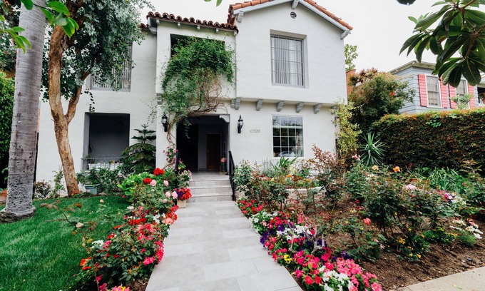 Westwood Apartment | Modern Apartment in the Heart, Pet-Friendly & Family-Approved