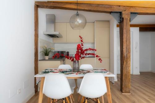 Santander City Centre Apartment | Central Apartment with Child-Friendly Amenities and Great Reviews