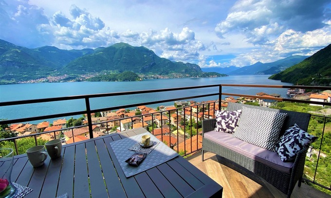 Lezzeno Apartment | Idyllic Apartment Near Bellagio with Balcony and Garden View