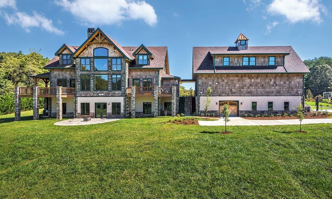 Fletcher House | Exciting Asheville Getaway with Theatre & Game Room!