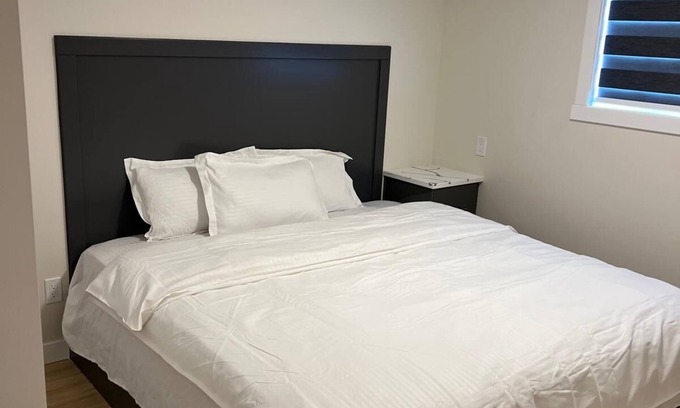 Calgary House | New Basement near YYC Airport