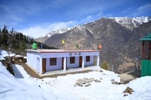 Gobind Dham House | New Bhavishya Badri Homestay