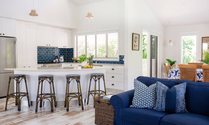 New Brighton Apartment | Beachfront New Brighton Beach House with Ocean Views