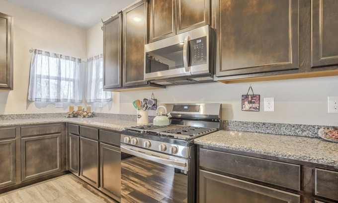 Security-Widefield House | Cozy Retreat with Fireplace Near Military Base - Guest Rated 9.4