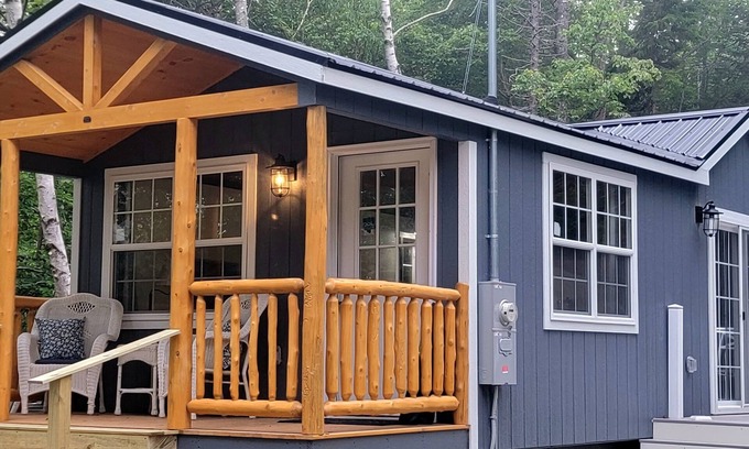 Seawall Cabin | Cozy Cabin Retreat by Seawall Beach with Oceanfront Views
