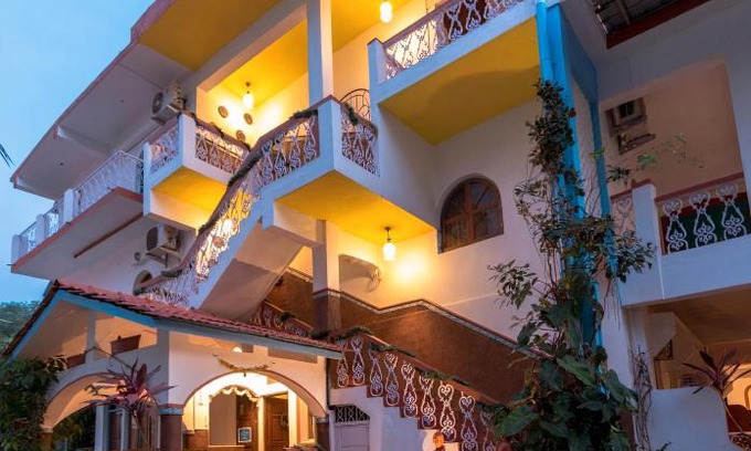 Saunta Vaddo Bed & Breakfast | Budget-Friendly Stay at New Cap's Corner Calangute