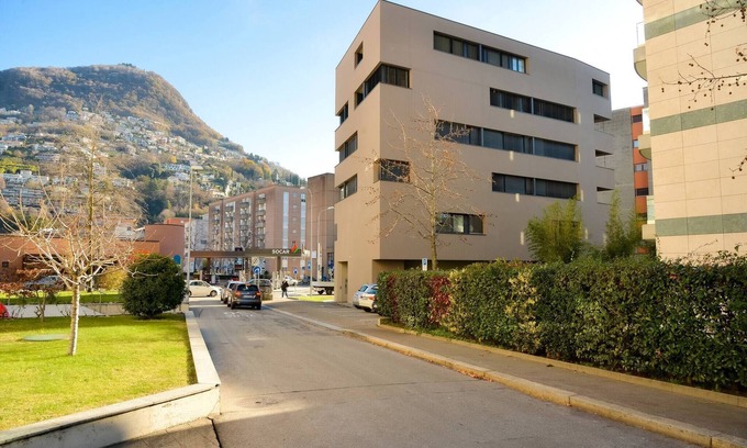 Lugano Apartment | Modern Central Plaza Apartment for Families & Accessibility