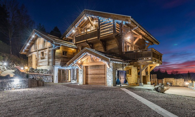 Le Tholy Ski Chalet | Discover Chalet "Under the Rock": Spa, Pool & Cinema Fun