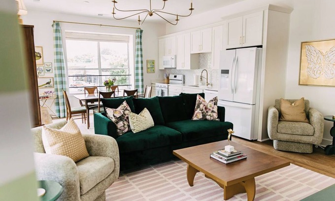 Cooper-Young Historic District Apartment | Ideal Family Retreat at Central Stay, Apartment A