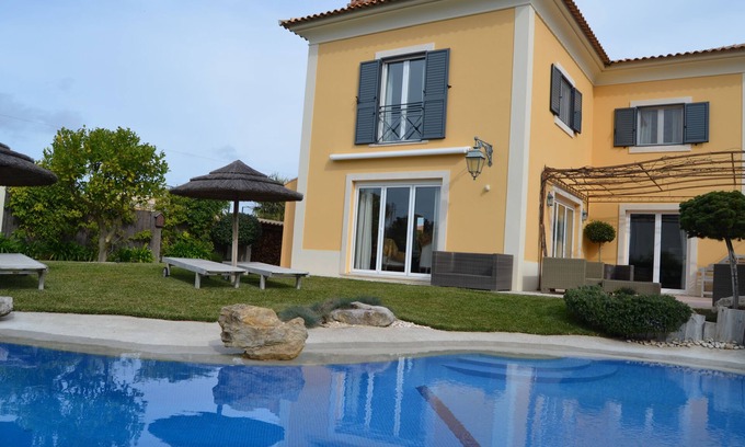 Cascais Villa | Experience Villa Videira: Oceanfront Pool & Spa Retreat