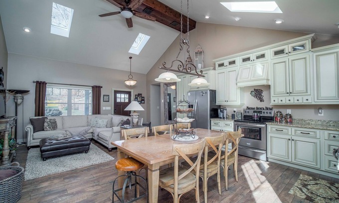 Bemus Point House | Discover a New Home with Ocean View in Bemus Point!