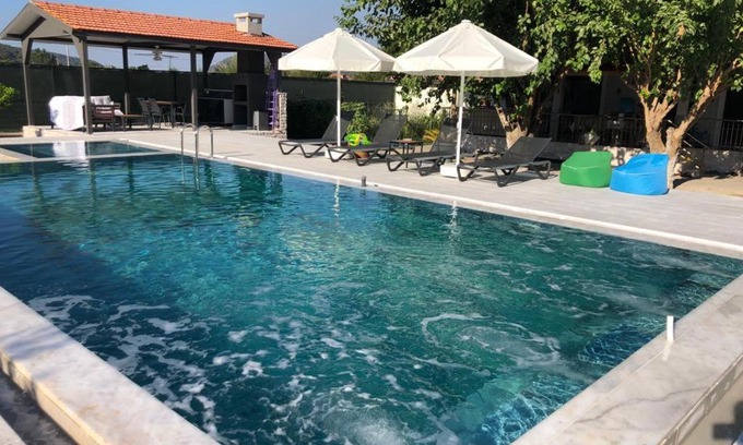 Ortaca House | Relaxing Summer Retreat with Private Pool and Ocean View