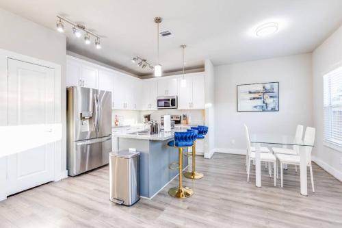 Southeast Houston House | NEW Classic Cozy Gem Med NRG