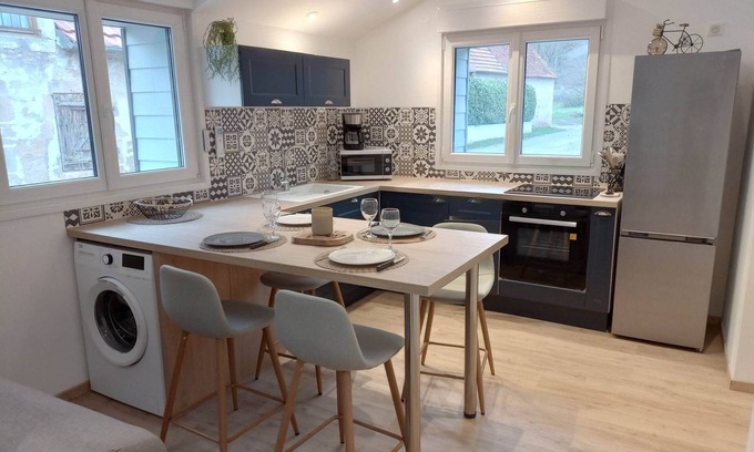 Urcay House | Family-Friendly Cottage Retreat in Forêt de Tronçais