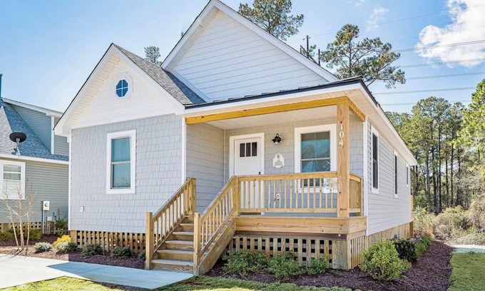 Harbinger House | New Cottage on NC Outer Banks!