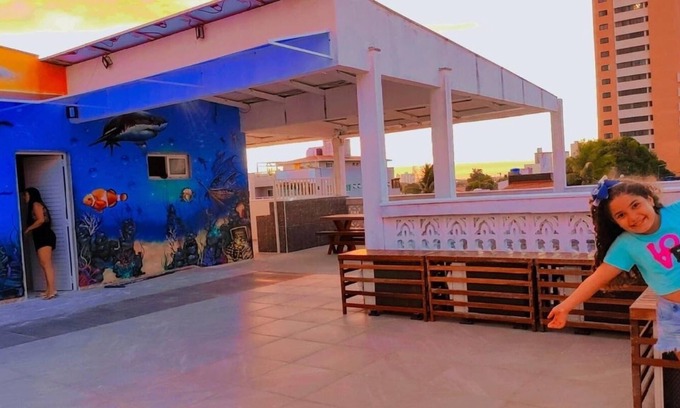 Ponta Negra Cabin | Charming Family-Run Hostel in Prime Location for Your Stay