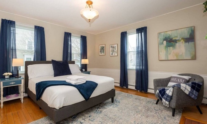 Beverly Condo | Cozy Oceanfront Condo near Halloween Festivities in Salem