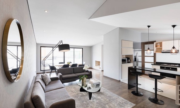 Financial District Apartment | Stylish Penthouse Stay with Breakfast & Family-Friendly Perks
