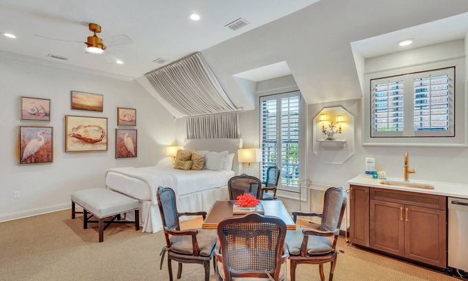 Hitch Village - Fred Wessels Homes Apartment | New Designer Digs on Savannah's Riverfront by Lucky Savannah