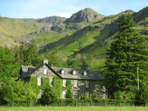 Langdale House | Experience Comfort at New Dungeon Ghyll Hotel with Hot Tub