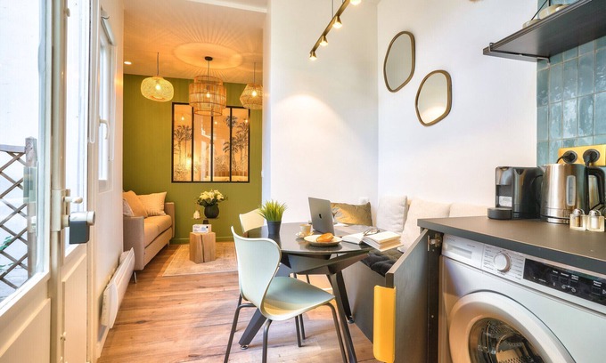 Grenelle Apartment | Elegant 1BR Apartment Near Eiffel Tower in Paris