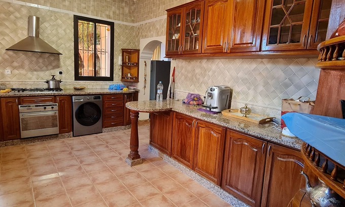 Targa Villa | Delightful Oriental Retreat with Pool for Family Getaways