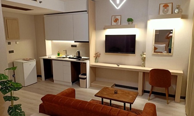 Pendik Apartment | Discover New Falcon Palas Otel: Family Friendly Retreat