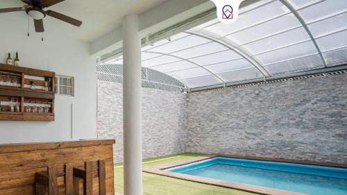 Atlatlahucan House | Family-Friendly Poolside Retreat for Memorable Getaways