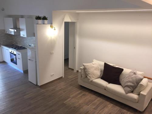 Cinque Terre Apartment | Family-Friendly Stays at New Fegina - Rated 9.2/10