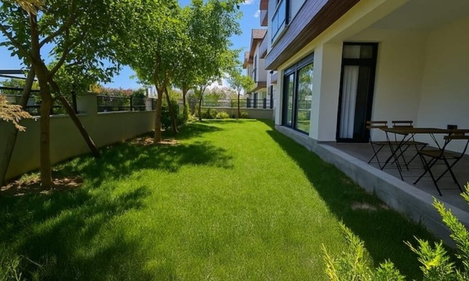 Lara House | New Flat&Large Living Space(2-2) Near Lara Beach