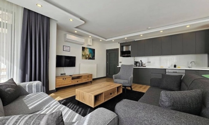 Lara House | New Flat&Large Living Space(2-1) Near Lara Beach