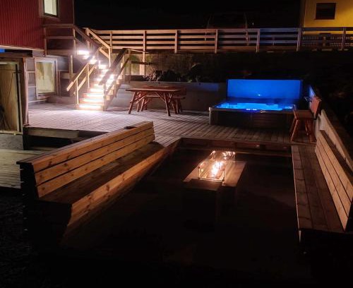Faroe Islands Apartment | Modern Flat with Hot Tub - Guest Rated 9/10