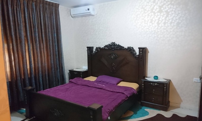 Suwailih Apartment | Modern 3-Bedroom Apartment with Spa and Hot Tub Amenities