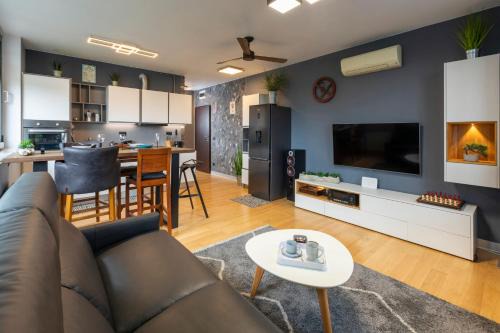 Zagreb Apartment | Stylish 4-Star New Gallery Best West Apartment 310