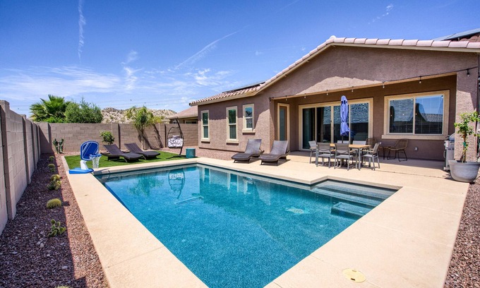 Montecito in Estrella House | Discover a Beautiful 4 Bed Desert Oasis with Pool