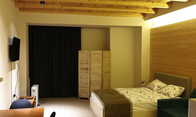 Vedzebi Apartment | Cozy New Gudauri Suites: Family-Friendly with Pool Access