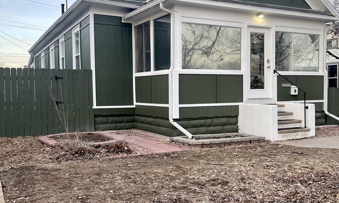 Grand Junction House | Discover The Hill Oasis: Downtown Retreat with Family Perks