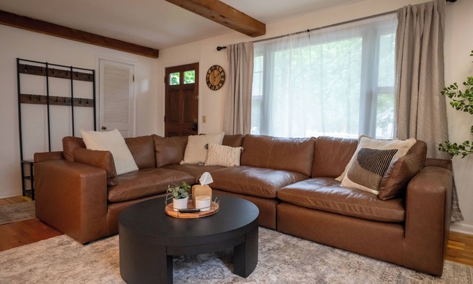 Lawrence House | NEW! Historic Charmer meets Lux Comfort 5BR, 2 BA + 2 Living Areas! Sleeps 10!