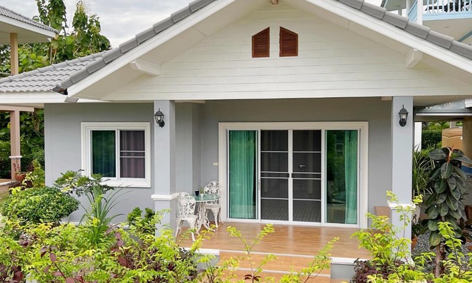 Rayong House | Ideal Getaway at New Home G: Near Sea in Rayong City