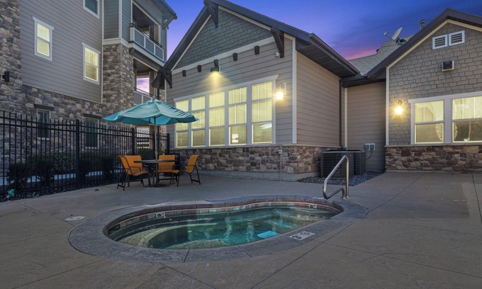 South Jordan House | Cozy Suite with Fireplace, Ski Access & Hot Tub Near SLC