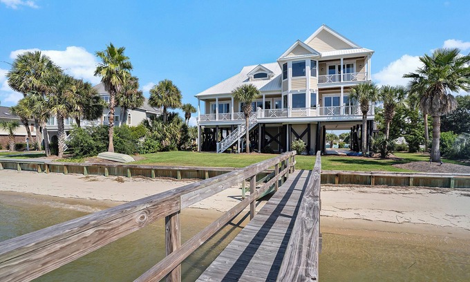Inlet Harbour House | NEW! Hook Shot: Inletfront Retreat w/Private Dock